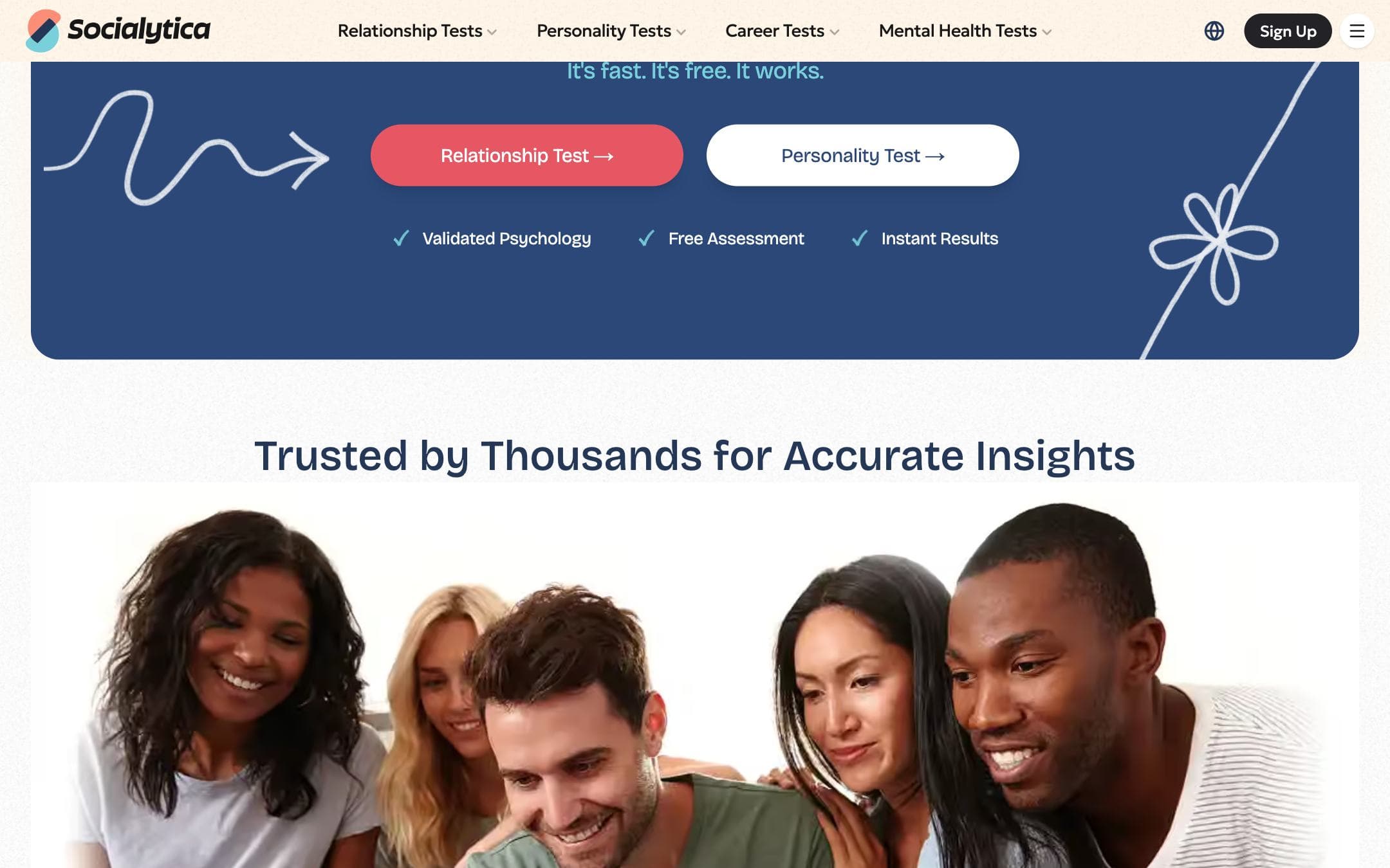 Socialytica website, further down the home page